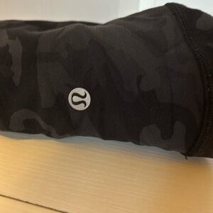 Lululemon black camo align pants